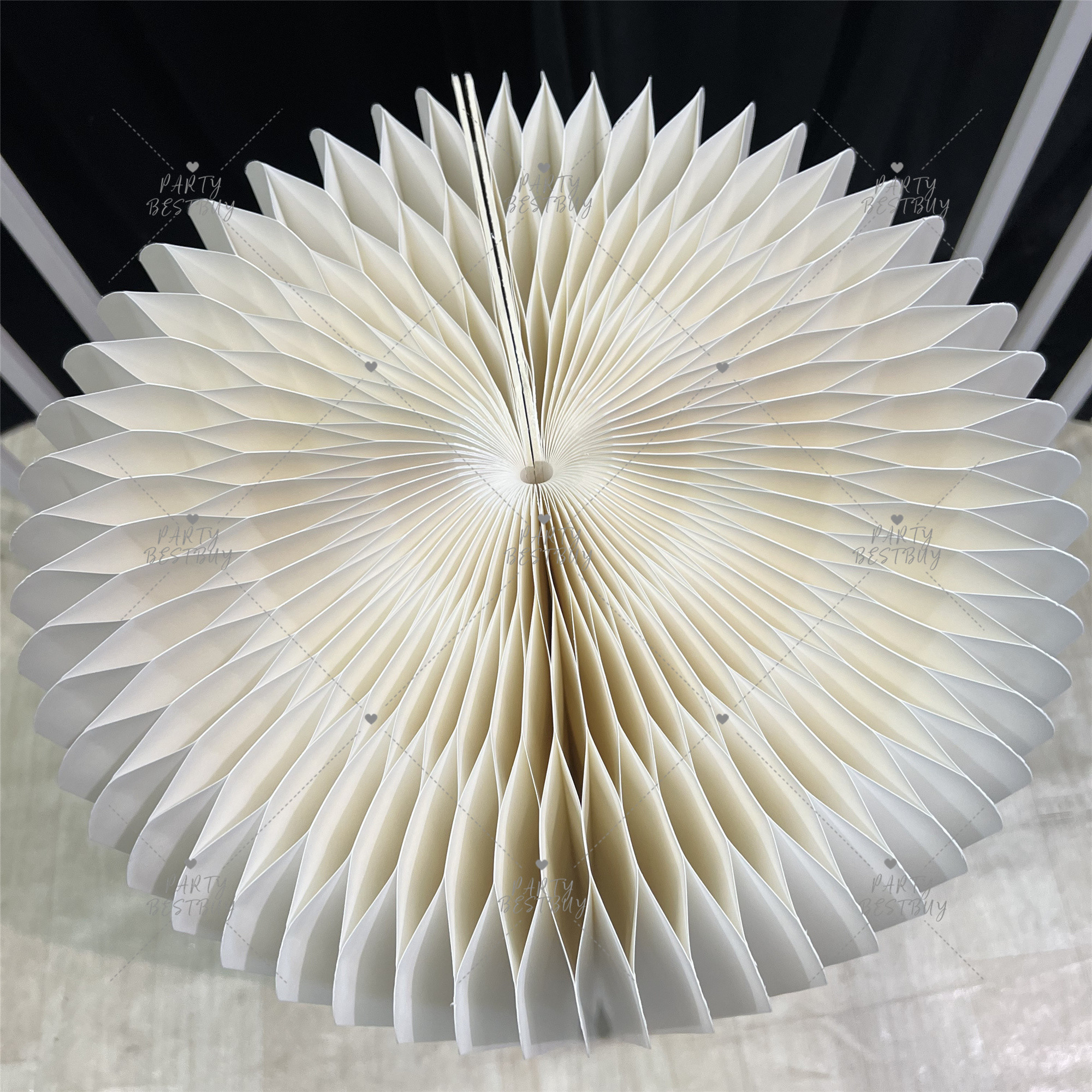 Paper Plinth _xy07e010_03