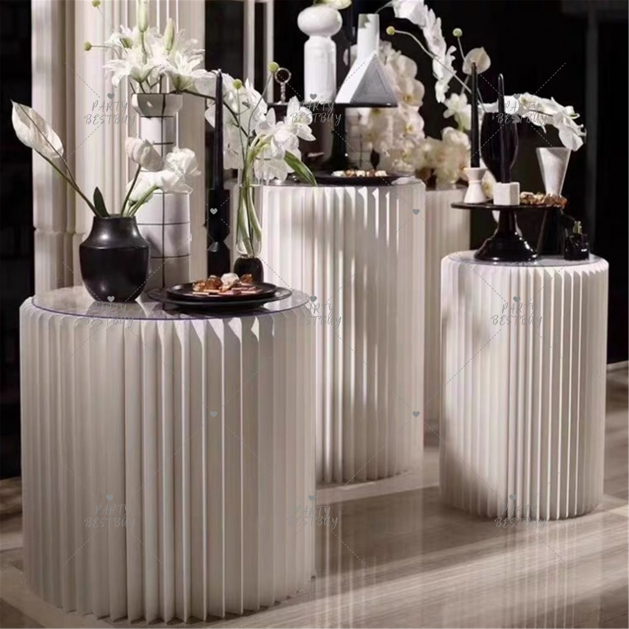 Paper Plinth _xy07e010_08